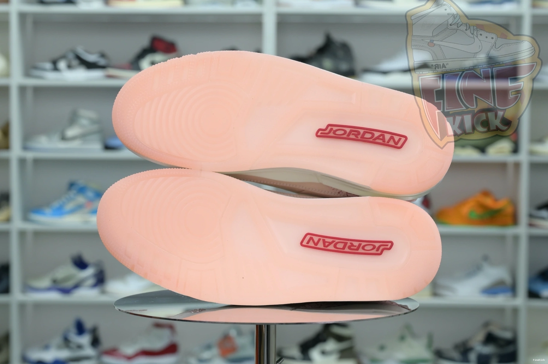 3 Jordan Valentine's Air Jordan Day 0204